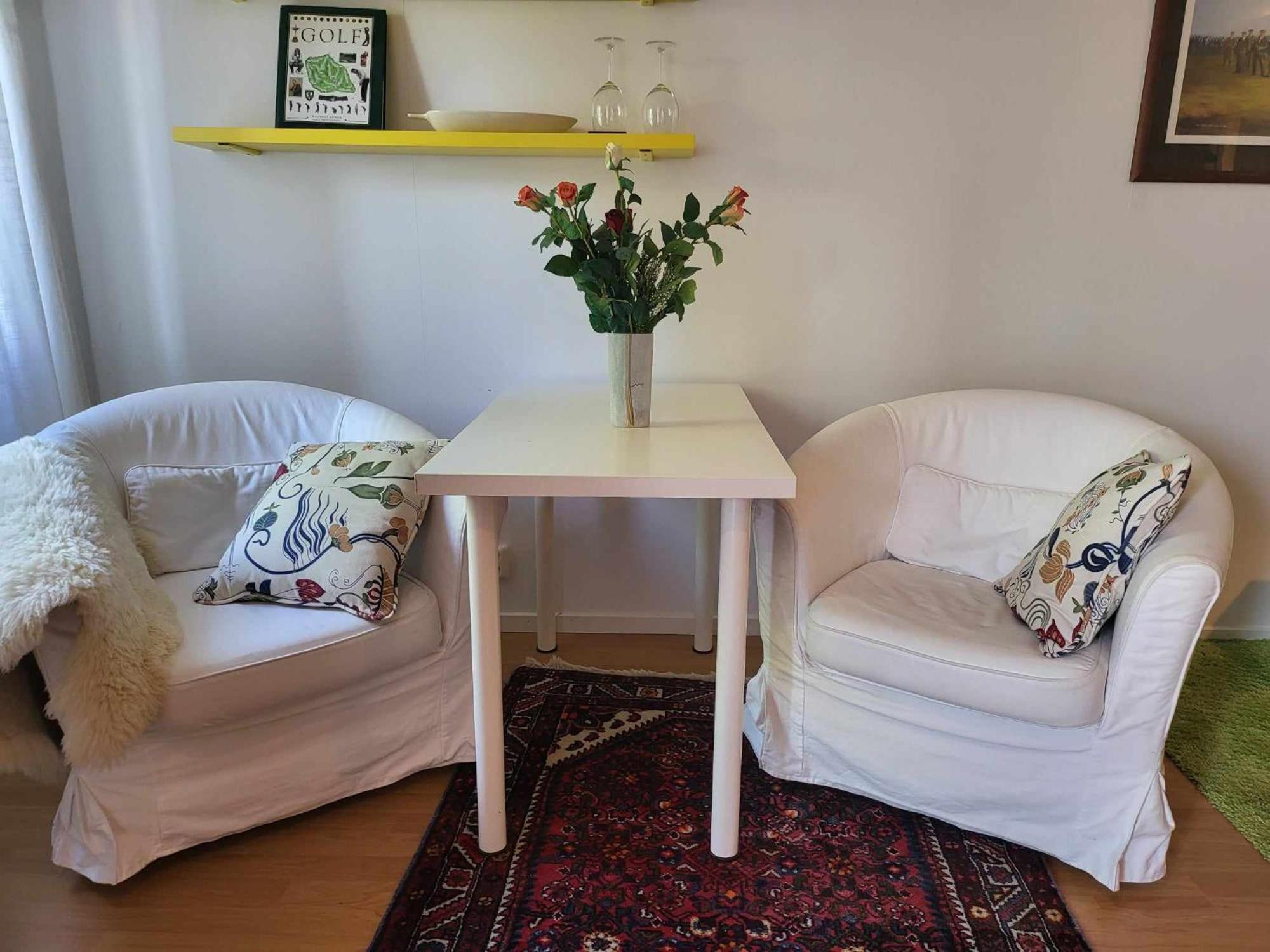 Lilla Huset Med Stor Traedgardstomt Naera Golf Och Hav Holiday home
